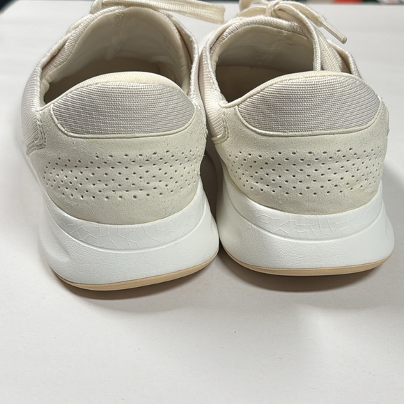 Kizik Hands Free Women’s Lima Casual Everyday Sneakers In White Crème Size 8.5 - Picture 5 of 7